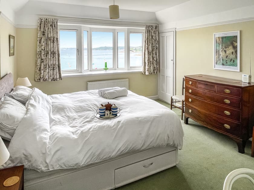 Cloakroom | Lantreath, St Mawes