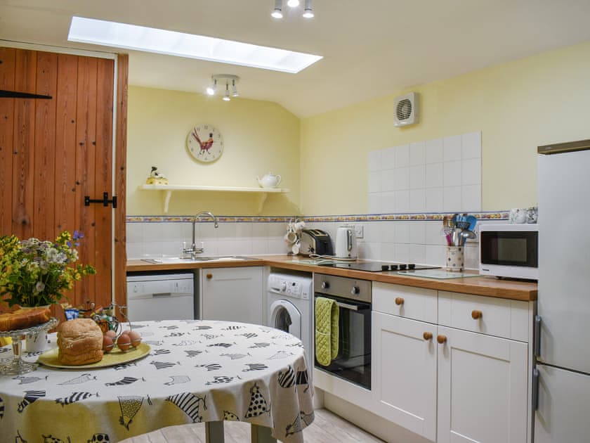 Kitchen/diner | Cowslip Cottage, Levisham near Pickering
