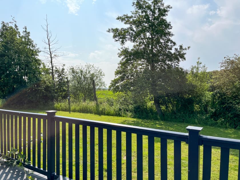View | James Ville Marina - Ivy - James Villa Marina, Brigg