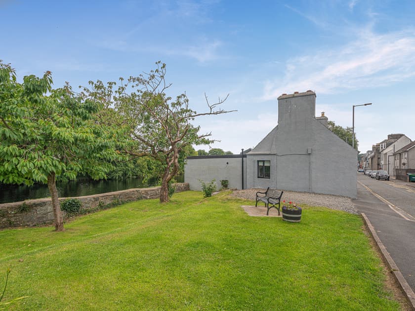 Exterior | Creebank, Newton Stewart