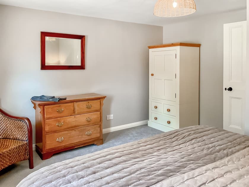 Double bedroom | The Piggery, Cadnam, near Brockenhurst