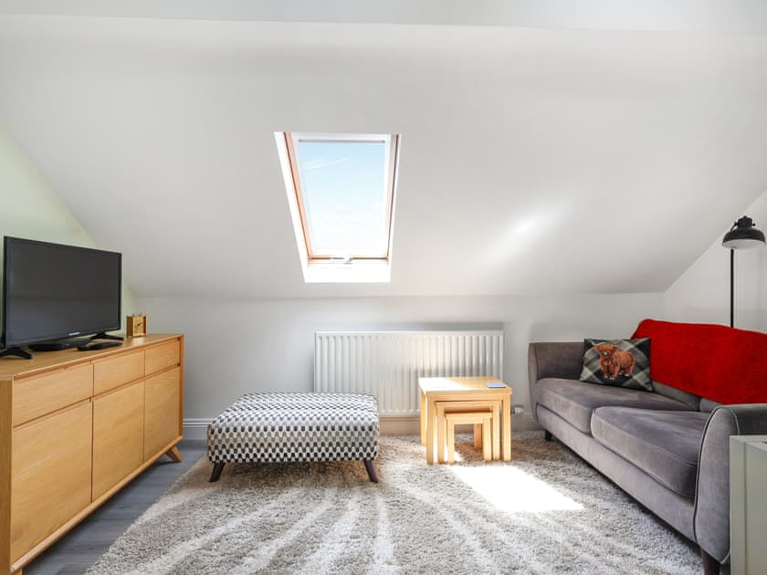 Living area | Four Oaks, All Berkshire