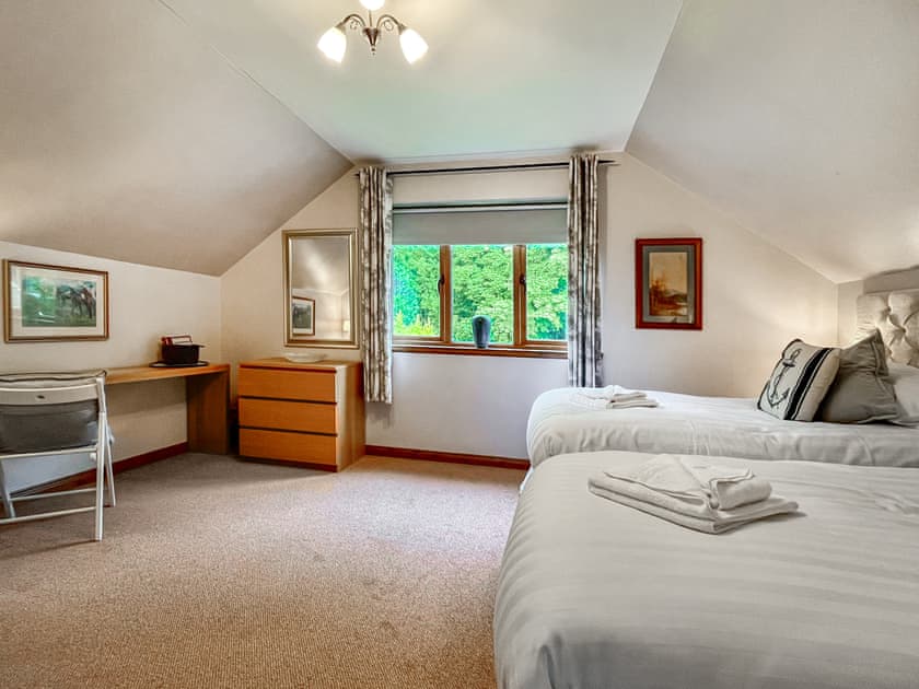 Twin bedroom | Foxglove Cottage 2 - Foxglove Cottages, Drymen
