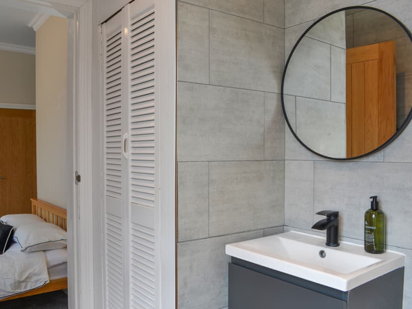 Bathroom | River Lily House, York