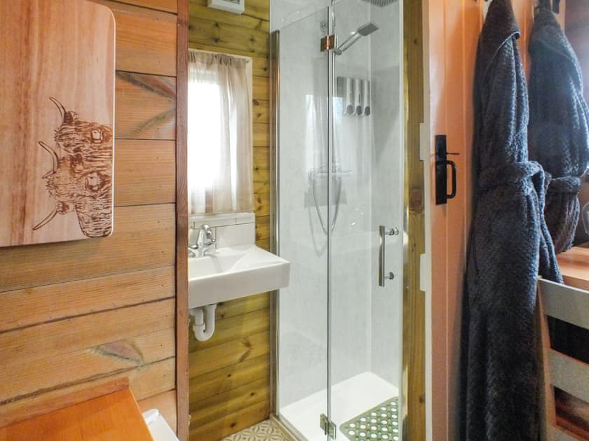 Bathroom | Ty’r Bugail Shepherds Hut, Tal Y Bont, near Barmouth