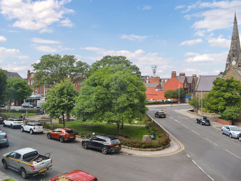 View | Church View Apartment - Spire & Church View, Bridlington