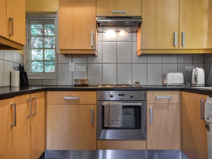 Kitchen | The Coach House Flat 2 - The Coach House, Tetsworth, near Oxford