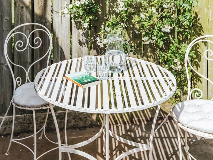 Sitting-out-area | The Shearing Shed, Rye Foreign, near Rye