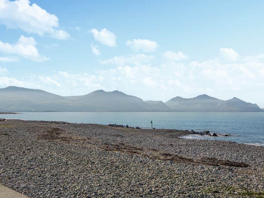 Surrounding area | Sands - Wendon Holidays, Caernarfon