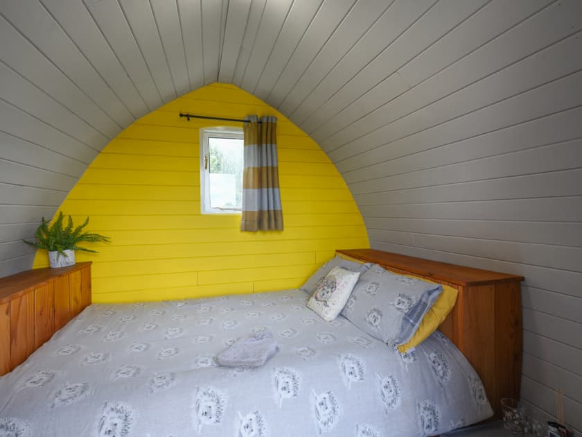 Double bedroom | The Hedgehog Pod - Glampio Cae Pella, Welshpool