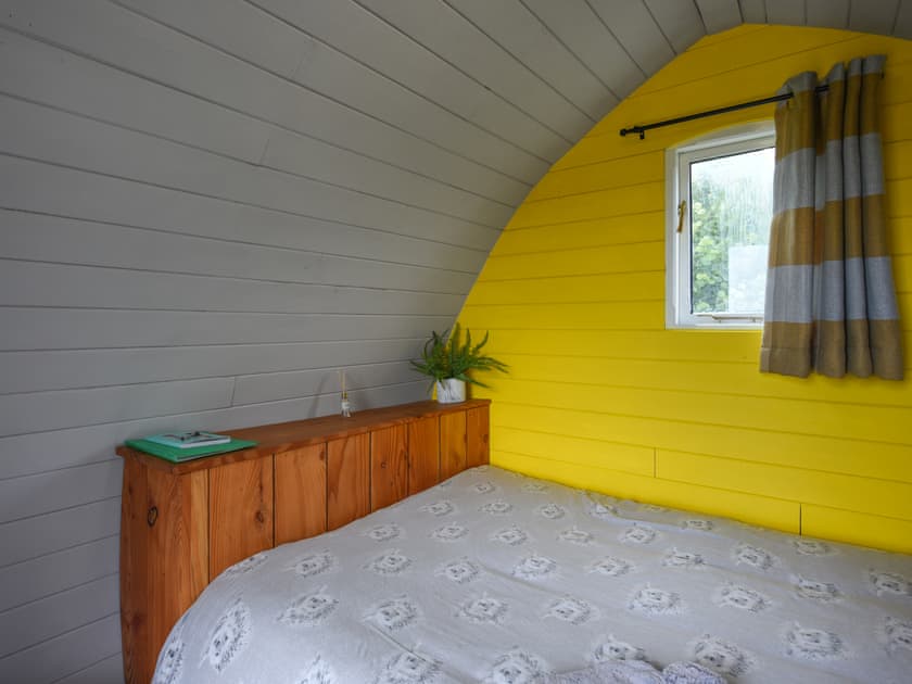 Double bedroom | The Hedgehog Pod - Glampio Cae Pella, Welshpool