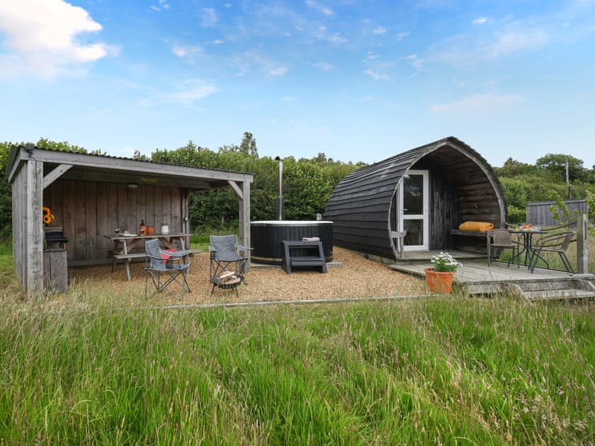 Exterior | The Hedgehog Pod - Glampio Cae Pella, Welshpool