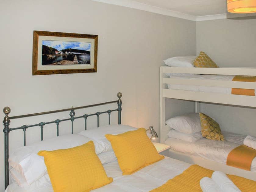 Double bedroom | Harbour Road, Gardenstown, near Banff