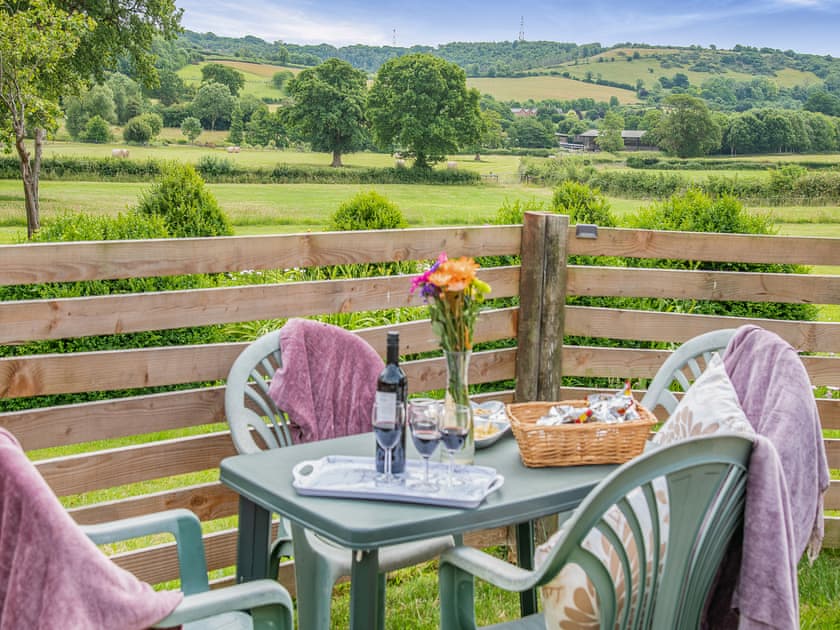 Sitting-out-area | Stable - The Victorian Barn, Blandford Forum