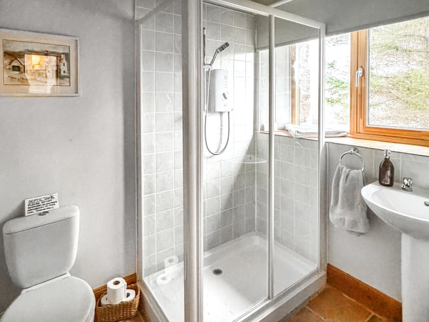 Downstairs shower room | Rubha Lodge, Shieldaig