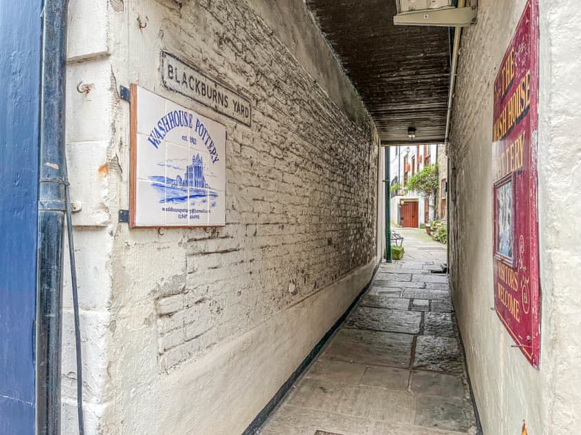 Outdoor | Whalers Cottage, Whitby
