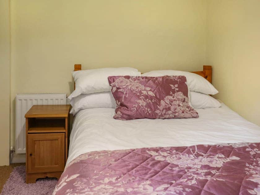 Double bedroom | Hafod Grove - Hafod Grove and Fach, Moylegrove, near Ceibwr Bay