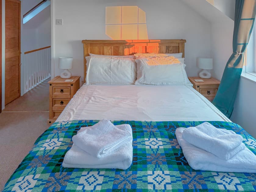 Double bedroom | Penpegws Cottage, Aberystwyth