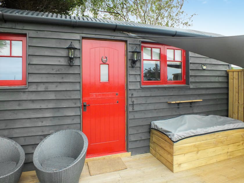 Exterior | Ty’r Bugail Shepherds Hut, Tal Y Bont, near Barmouth