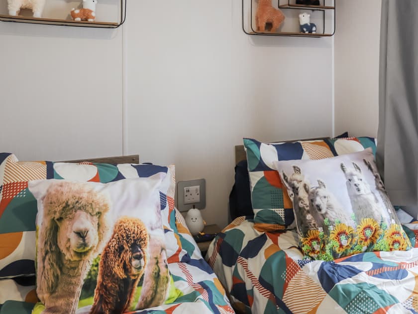 Twin bedroom | The Laughing Seagull, Aber Bay, near Clarach