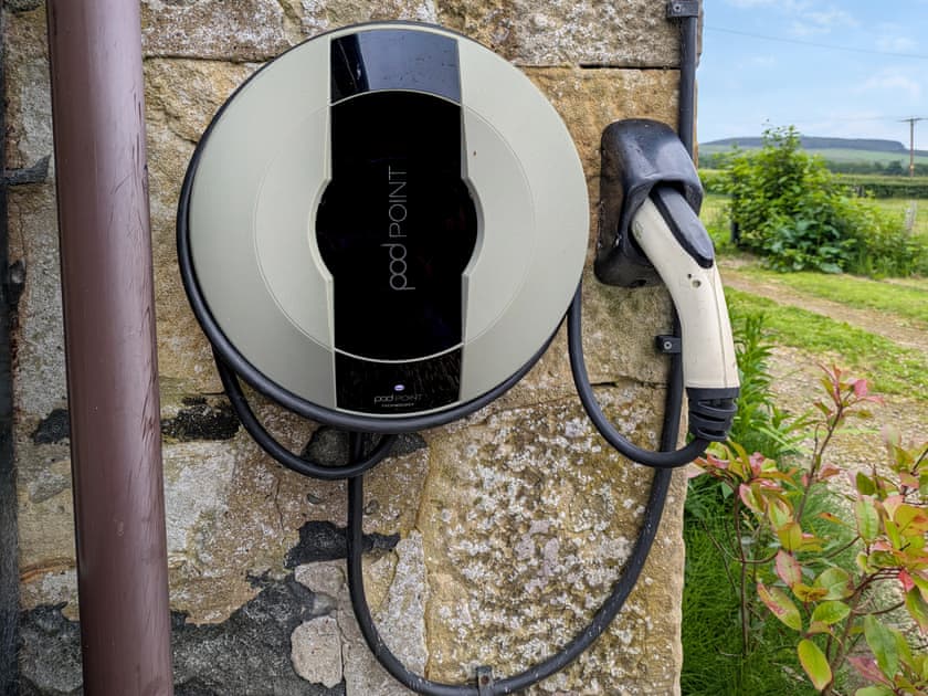EV charger (type1/type2) | Torr Cottage, Dalrymple