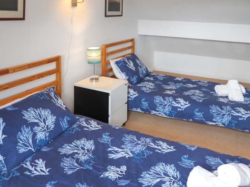 Twin bedroom | Dolphin, Trearddur Bay