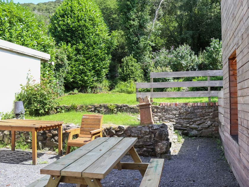 Sitting-out-area | Glannant, Arthog, near Barmouth