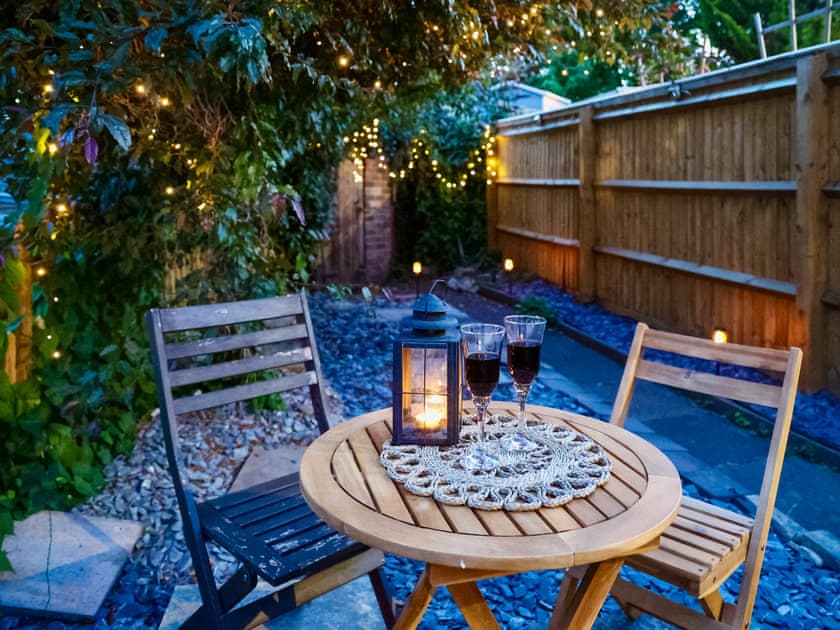 Garden | Pam’s Cottage, Cheltenham