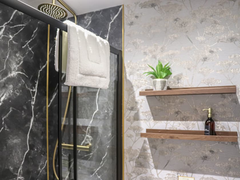 Bathroom | Carrog Y Coed Retreat, Llandwrog, near Caernarfon