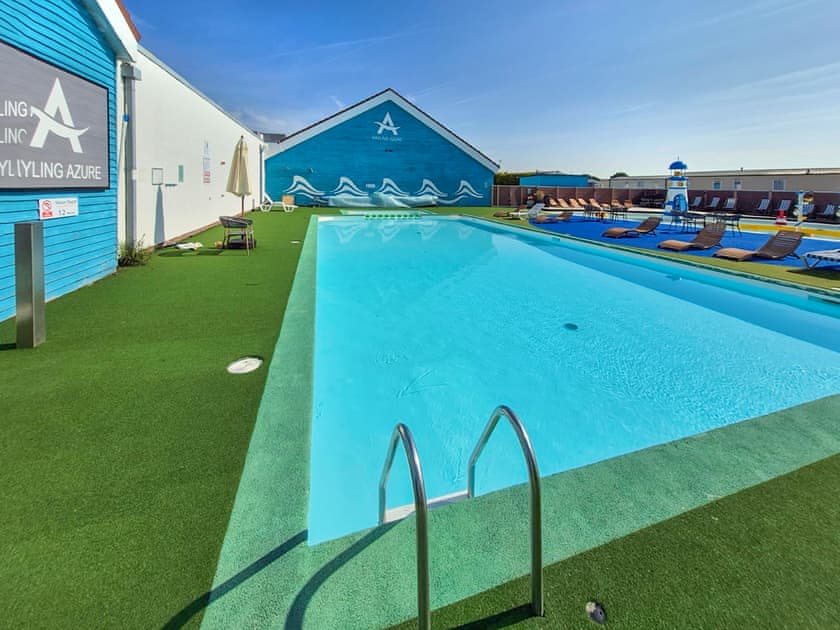 Surrounding area | Seaside Retreat, Hayling Island