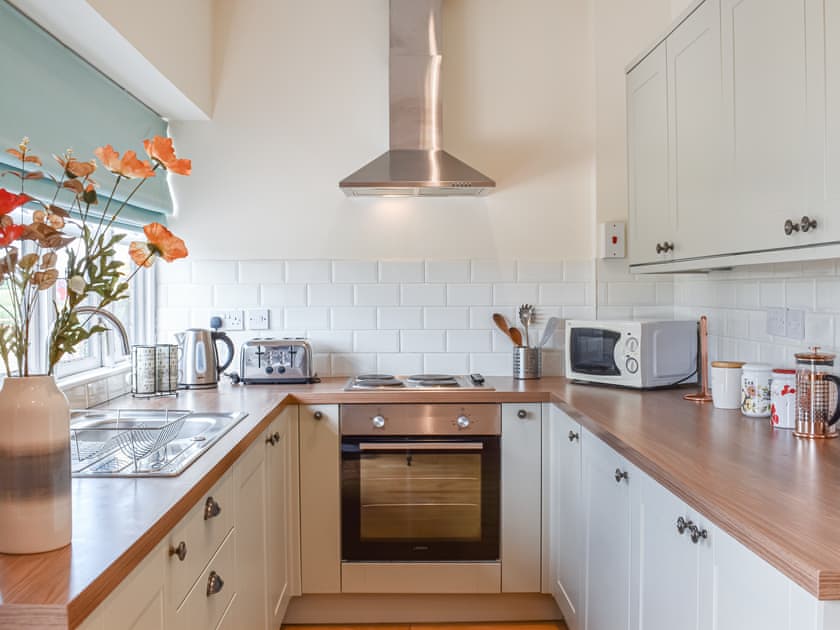 Open plan living space | Phesant Pens 2 - Phesant Pens, Llandenny, near Usk