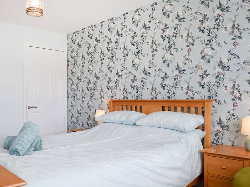 Double bedroom | Pinecote, Bottesford