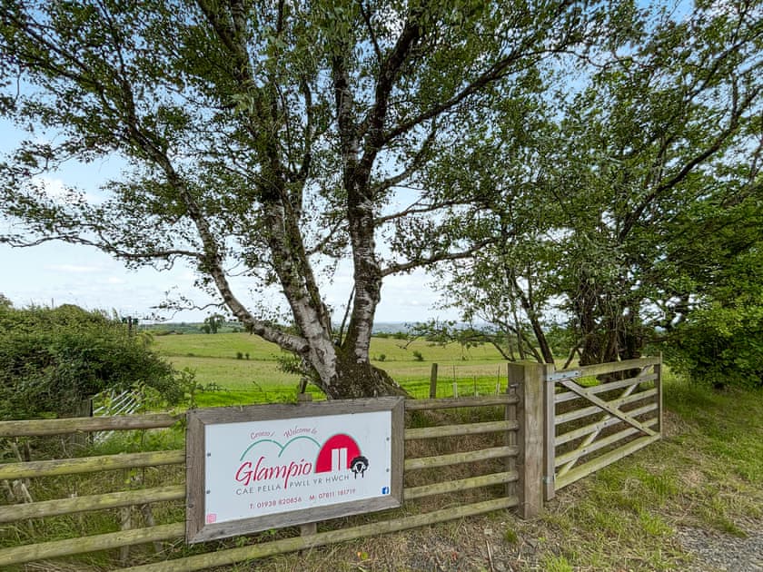Surrounding area | The Hedgehog Pod - Glampio Cae Pella, Welshpool