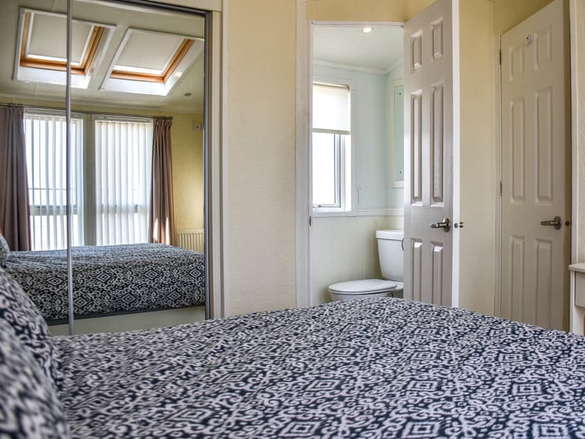 Double bedroom | Sandbank, Bacton