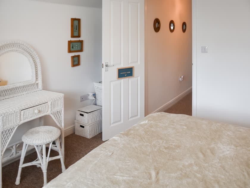 Double bedroom | Beachman’s Cottage, Great Yarmouth