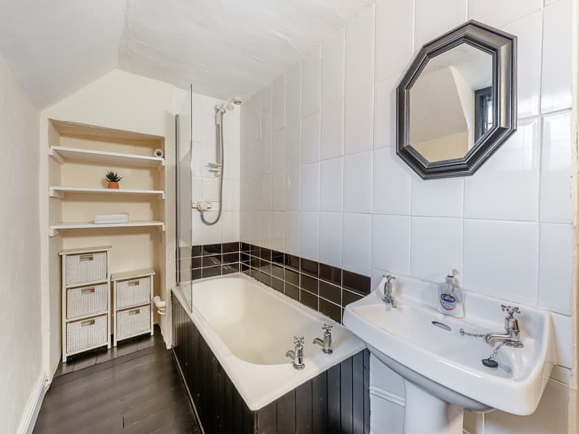 Bathroom | Faith Cottage, Umberleigh