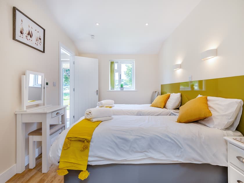Twin bedroom | Hollywood - The Victorian Barn, Blandford Forum