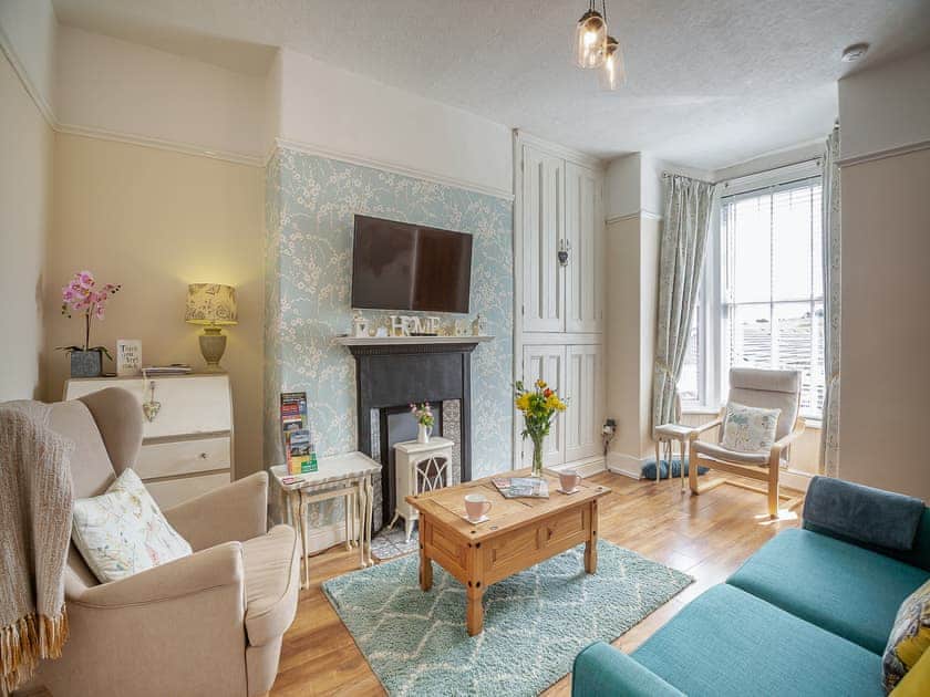 Living room | Hyfrydle, Llandudno