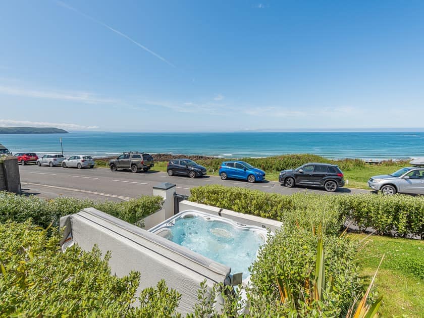 Hot tub | Azure Bay, Woolacombe