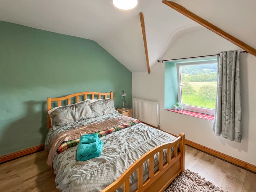 Double bedroom | Swan Cottage, Corwen and the Berwyn Mountains