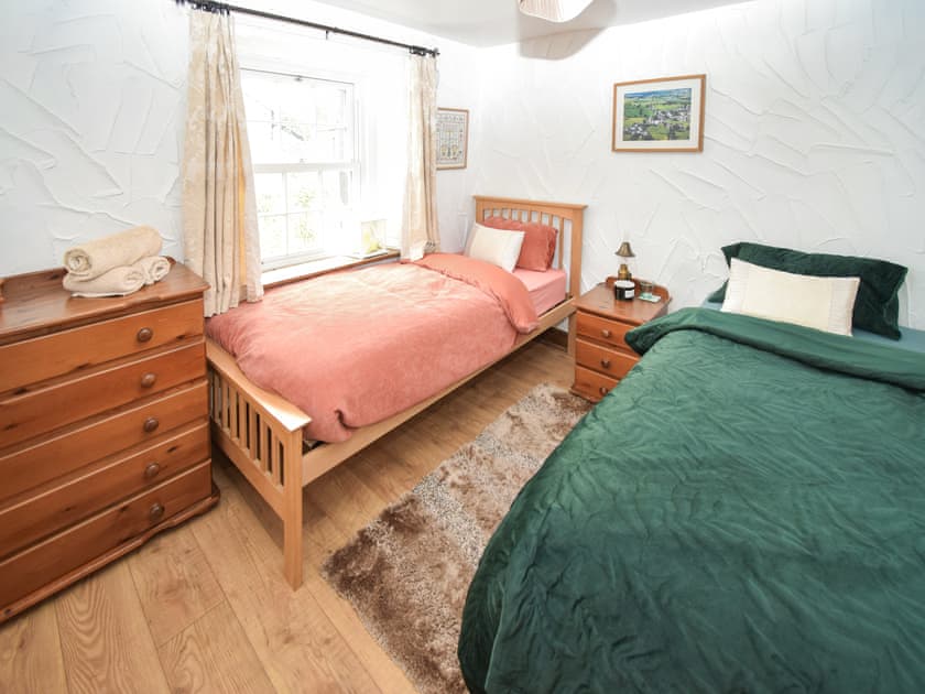 Twin bedroom | The Cottage, Tirril, Cumbria