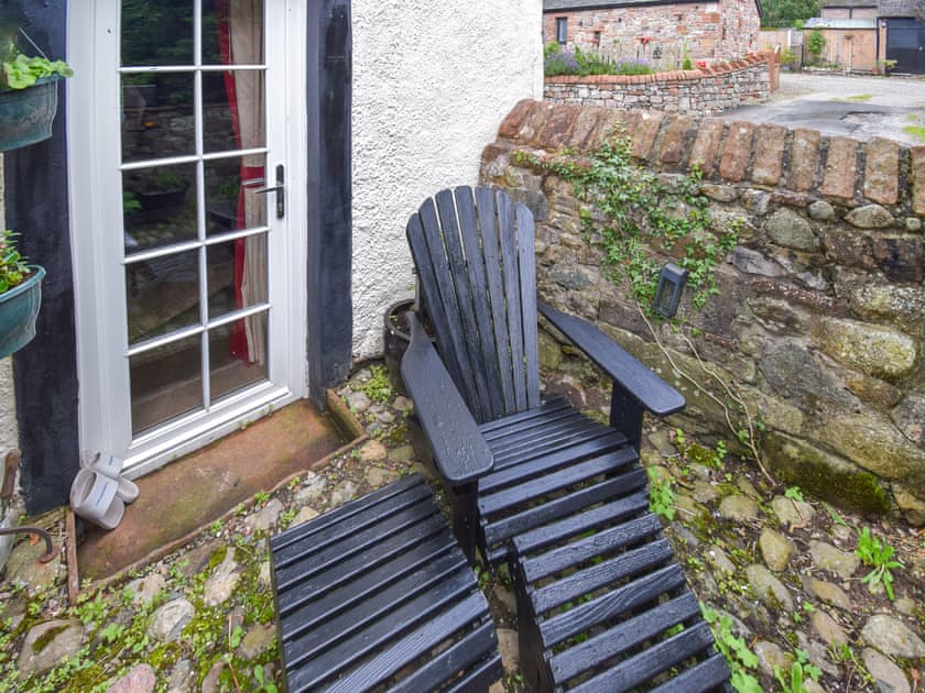 Sitting-out-area | The Cottage, Tirril, Cumbria