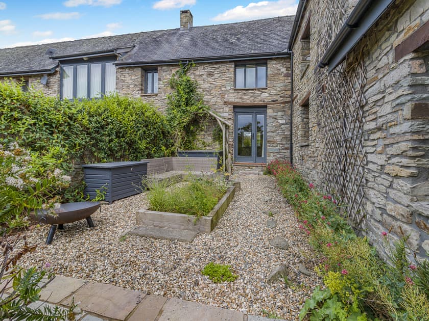Outdoor area | Hay Boathouse/Maes-y-Caer, Hay On Wye