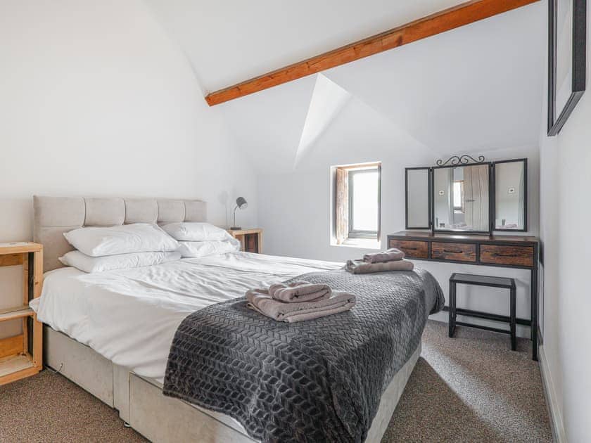 Double bedroom | The Cart Arms, Gloucester
