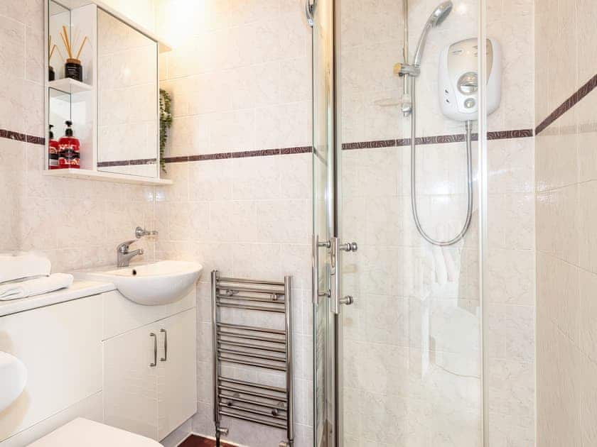 Bathroom | Bay View, Brodick