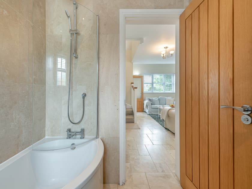 Bathroom | Windsmoor Cottage on Gower, Perriswood, near Oxwich