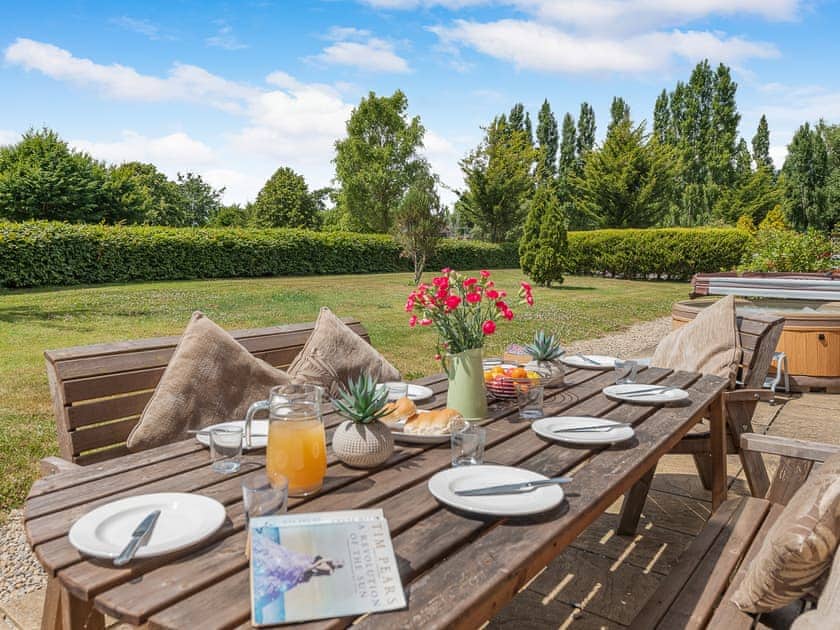 Sitting-out-area | The Victorian Barn- Leopold - The Victorian Barn, Blandford Forum