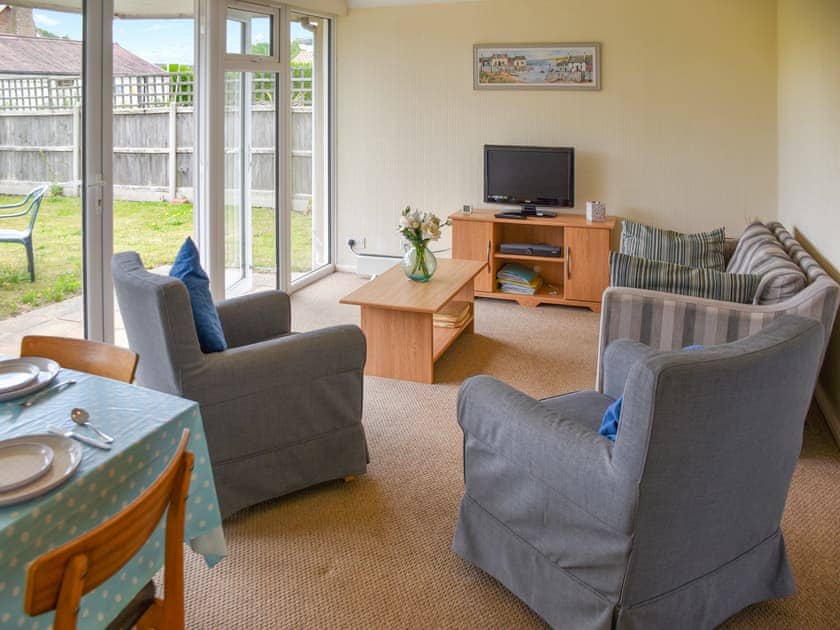 Open plan living space | Cedar Bungalow, Bacton