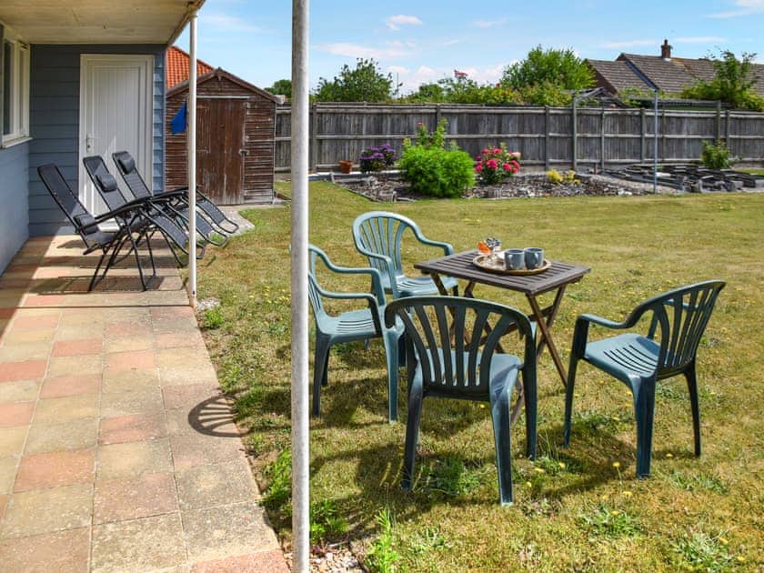 Outdoor | Cedar Bungalow, Bacton