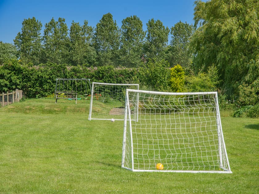 Surrounding area | Cart House - Clapham Holme Farm Cottages, Great Hatfield, near Hull